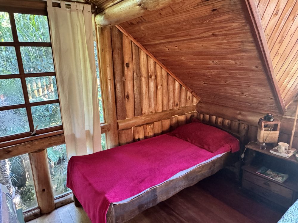 Dormitório - cama de solteiro